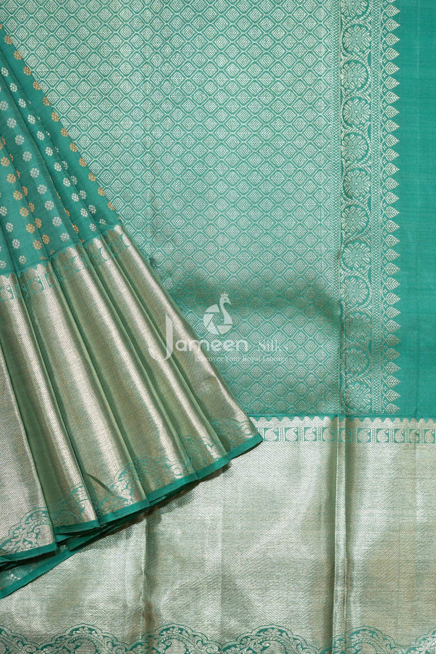 Kanjivaram silk saree