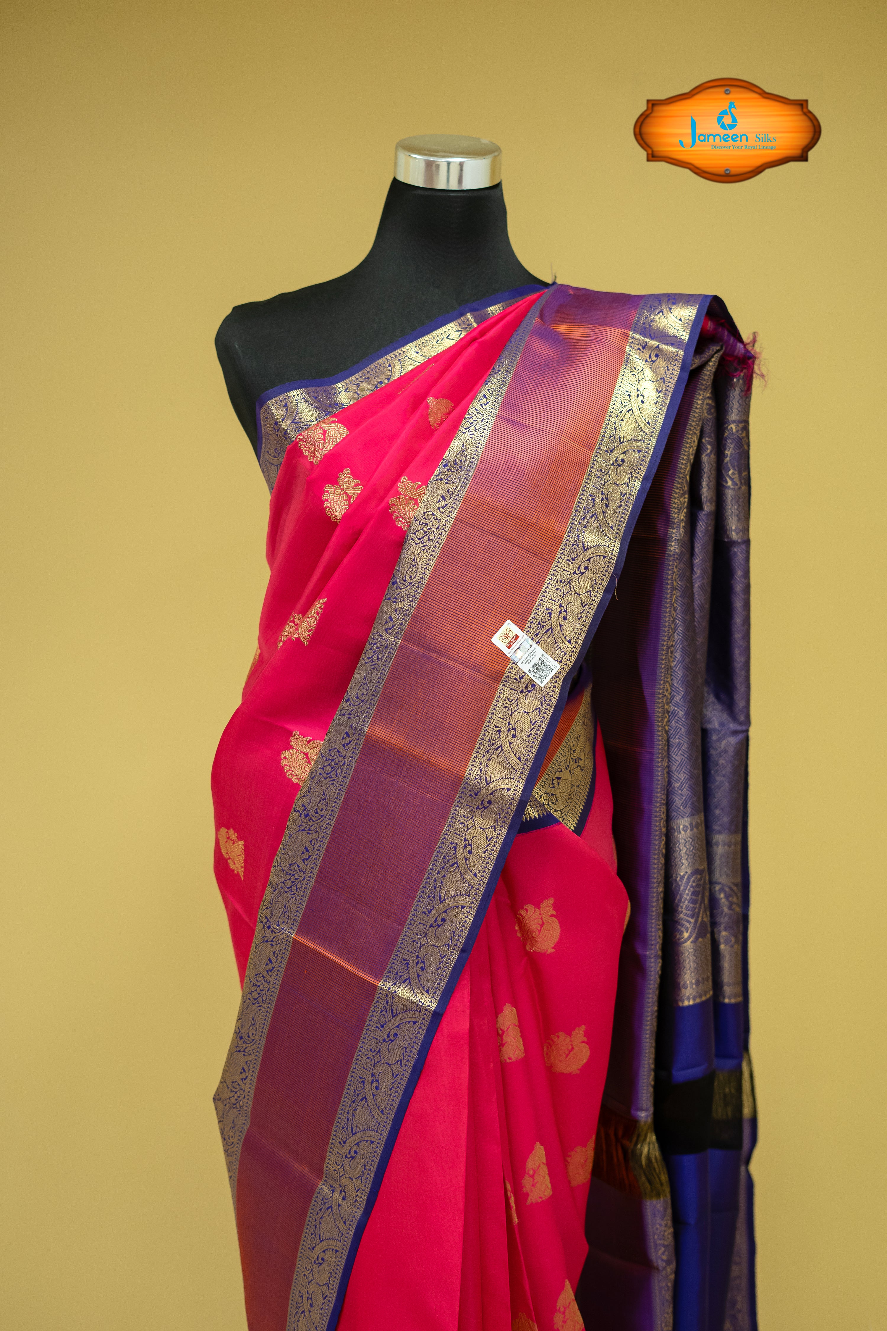 RED KANJIVRAM SILK SAREE